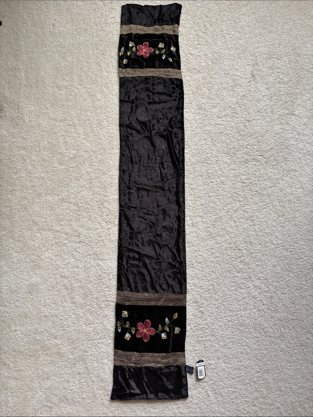 Black Ladies Frangi Scarf